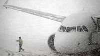 Аэропорт Киев не прекращал работу в сложных метеоусловиях