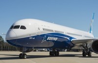 Корпорация Boeing представила третий самолет семейства 787 Dreamliner